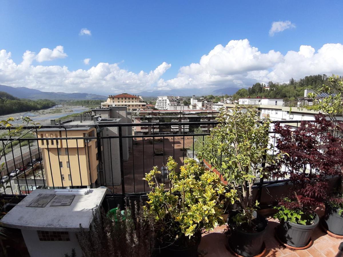 La Casa Dei 5 Castelli Apartment Aulla Luaran gambar